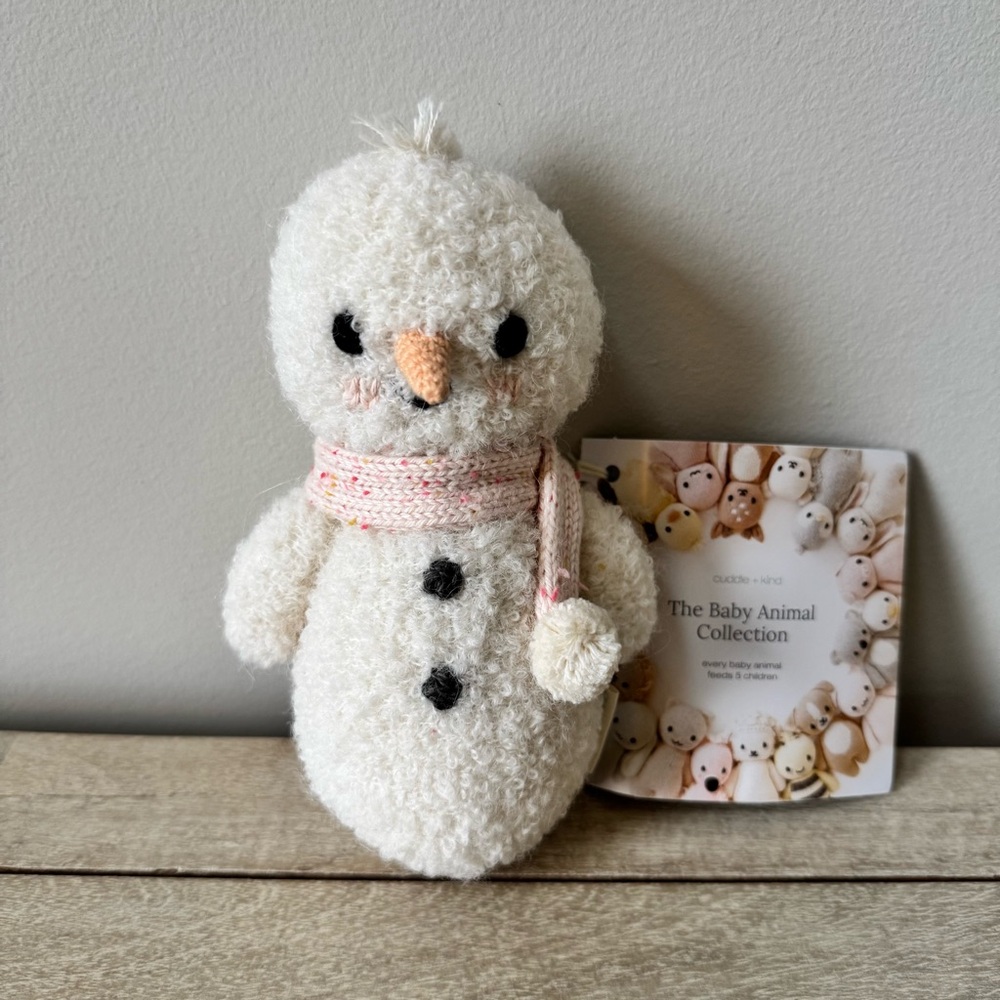 Cuddle + Kind Baby Snowman Candy Fleck NWT! Limited edition!